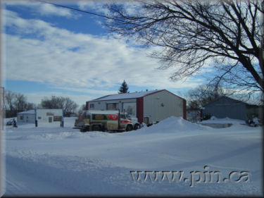 Gord's Corner Service, Wishart SK