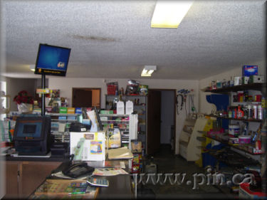 Gord's Corner Service, Wishart SK